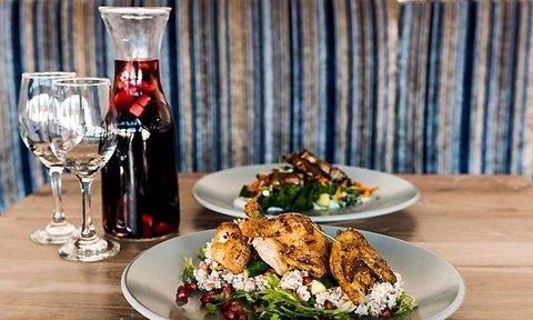 Mediterranea Restaurant - Stays Accommodation 6