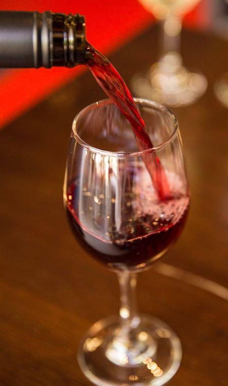 O Bar & Restaurant - Stayed 4