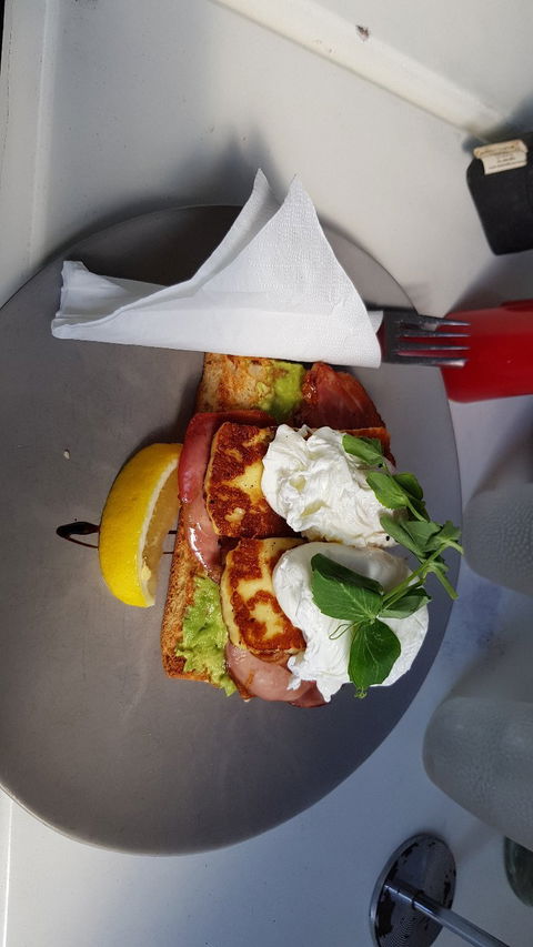 Home Cafe Ashgrove - Stays Accommodation 6