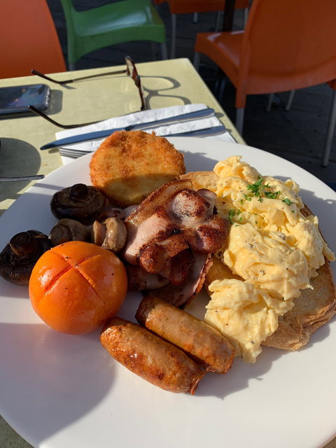 Riverside Cafe - Stayed 6