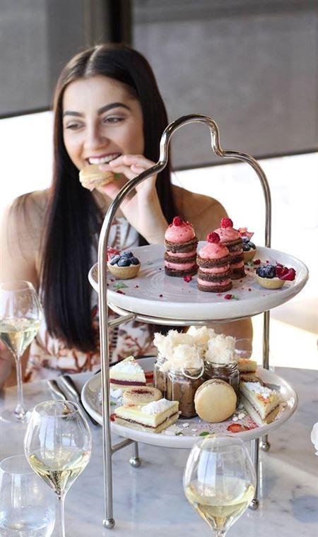 The Reveley - Stayed 4