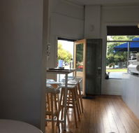 Aucuba Coffee Roasters - Stays Accommodation
