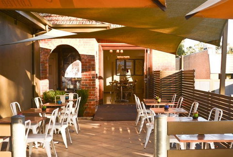 Glen Iris Pantry - Stayed 14