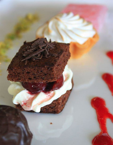 Jayliano's - Stayed 13