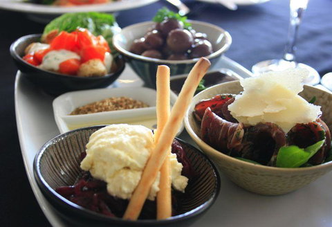 Jayliano's - Stayed 18