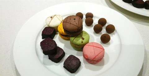 Jayliano's - Stayed 8