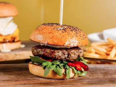 Noho NYC Bar & Grill - Stays Accommodation 1