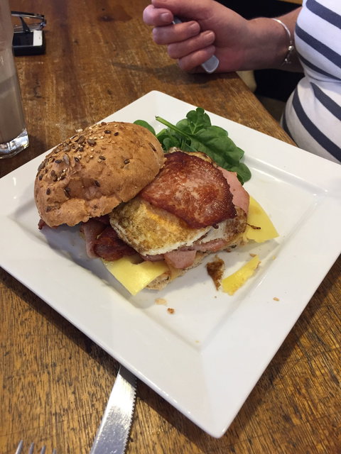 Seven Monks Cafe & Wares - Stayed 5