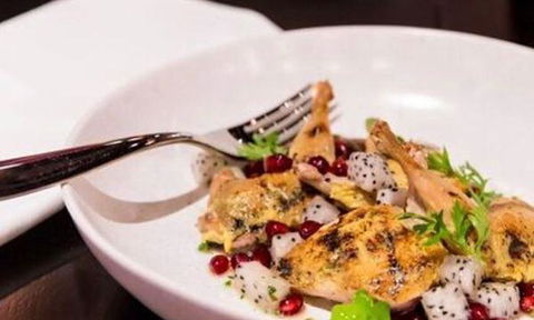 Mizz B'z Food & Wine - Stays Accommodation 1