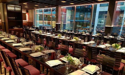 Mizz B'z Food & Wine - Stays Accommodation 3