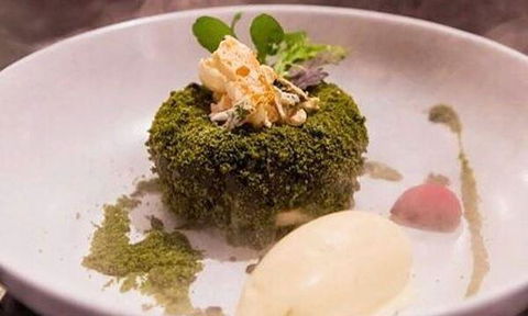 Mizz B'z Food & Wine - Stays Accommodation 6