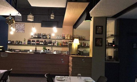 Oliva Mediterranean Restaurant - Stays Accommodation 4