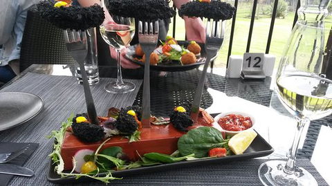 Velvets Restaurant - Stays Accommodation 4