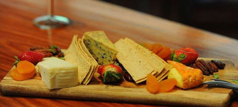 Wild Cattle Creek Estate Restaurant - Stayed 3