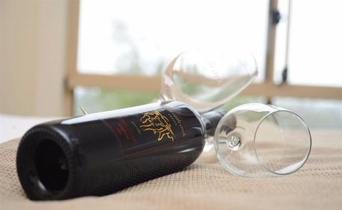 Wild Cattle Creek Estate Restaurant - Stayed 8