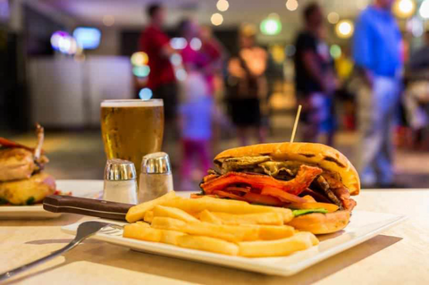 Airport Tavern - Stayed 1