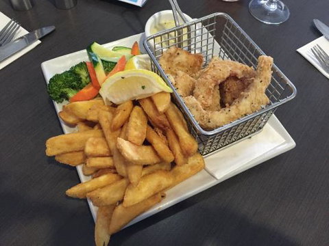 The Buffs Club - Stayed 4