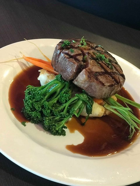 The Buffs Club - Stayed 6