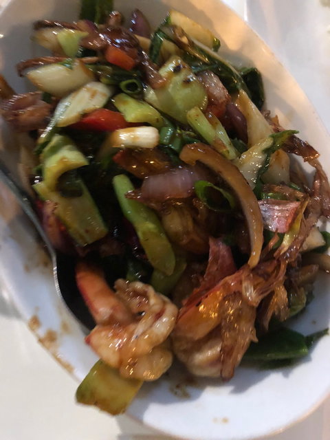 Dhom's Kitchen - Stays Accommodation 4