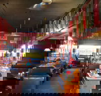 Lous Cafe Restaurant - Stayed