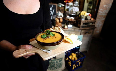 Worn-Out-Wares Cafe - Stayed 9