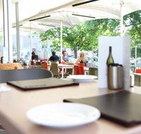 The Main Cafe - Stayed