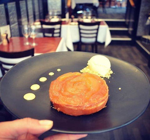 A La Bouffe Bar & Bistro - Stays Accommodation 11