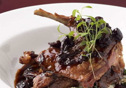 A La Bouffe Bar & Bistro - Stays Accommodation 24