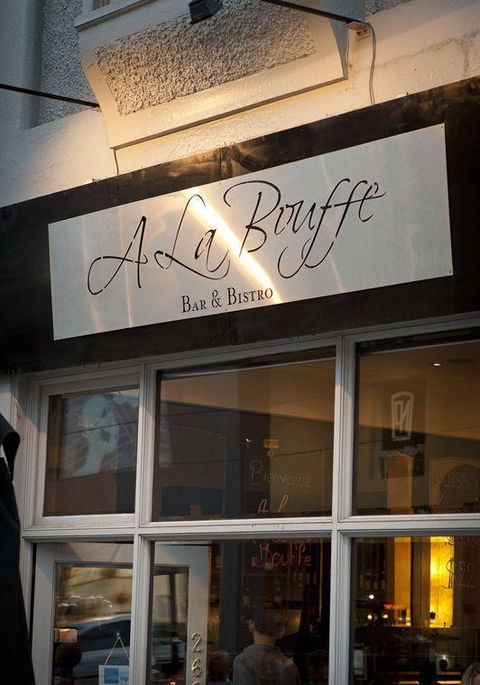 A La Bouffe Bar & Bistro - Stays Accommodation 41