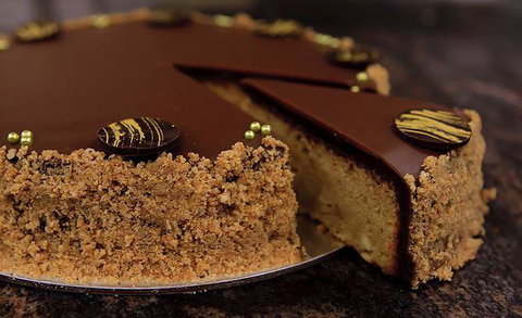 Queen Street Rescue - Stayed 11