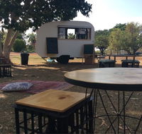 The Black Russian Caravan Bar - Stayed