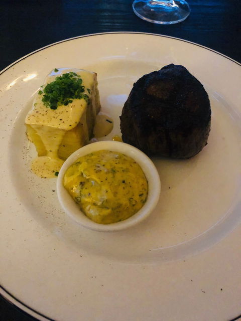 Black Cow Bistro - Stays Accommodation 7