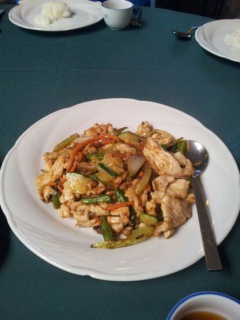 Jade Willow Chinese Restaurant - Stays Accommodation 0