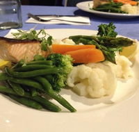 Lam's the Best Grill - Stays Accommodation