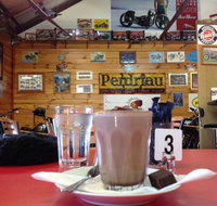 Burt Munro Motorcycle Cafe - Stays Accommodation