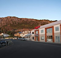 Hursey Seafoods - Stayed