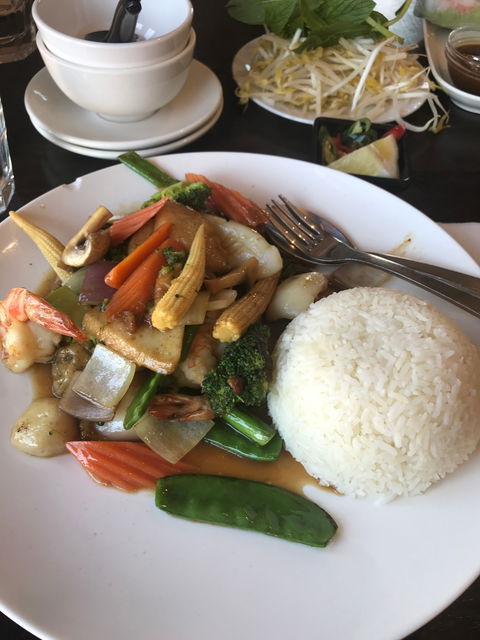 Okay Restaurant - Stays Accommodation 10