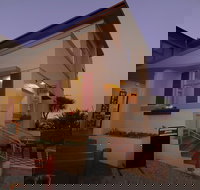 Riviera Hotel Bistro - Stayed