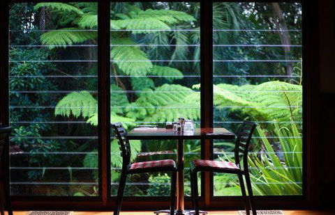 Meze Me Grove - Stays Accommodation 18