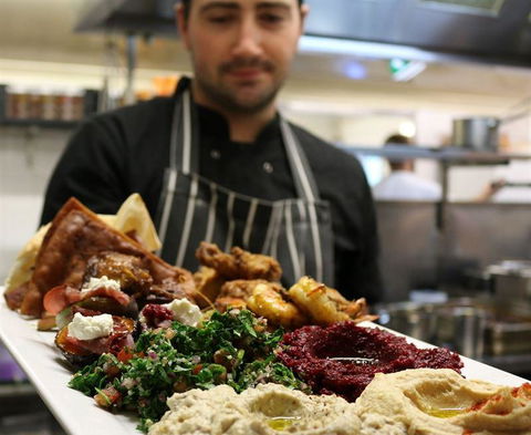 Meze Me Grove - Stays Accommodation 7