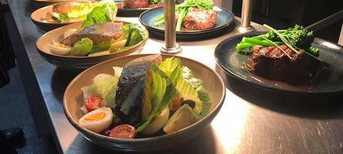 Nino's Of Victor Harbor - Stays Accommodation 3