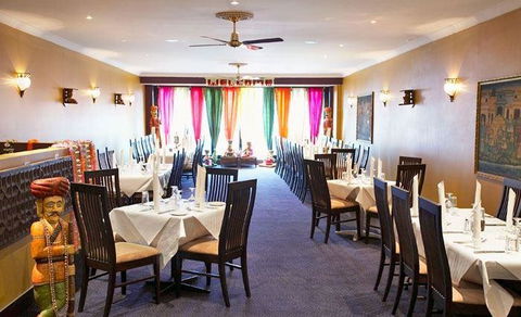 Roti Boti Indian Restaurant - Stays Accommodation 6