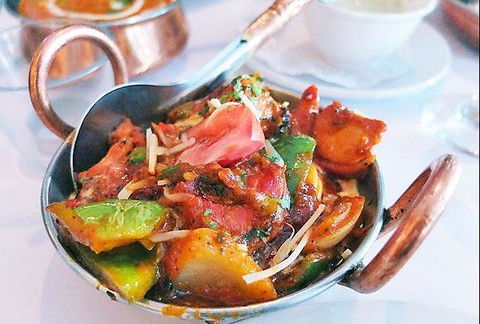 Roti Boti Indian Restaurant - Stays Accommodation 8