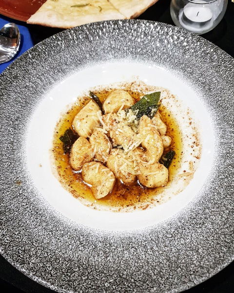 Due Ragazzi - Stayed 6