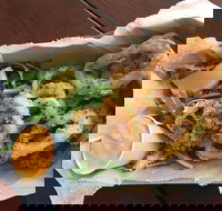 Rose  Crown - Stayed