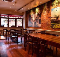 VINA H Cafe And Restaurant - Stayed