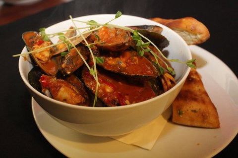 Paddyâ€™s Bush Bar & Grill - Stayed 0