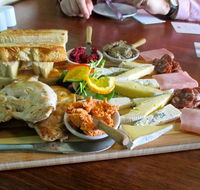 The Earl of Spencer - Bar  Restaurant - Stayed