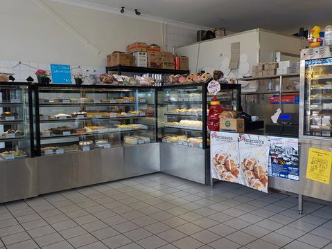 Avon Valley French Hot Bread - Stayed 0