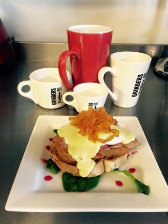 Dampir Beachfront Cafe & Takeaway - Stayed 0